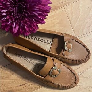 AEROSOLES Women's Brown Loafers with Buckle Detail